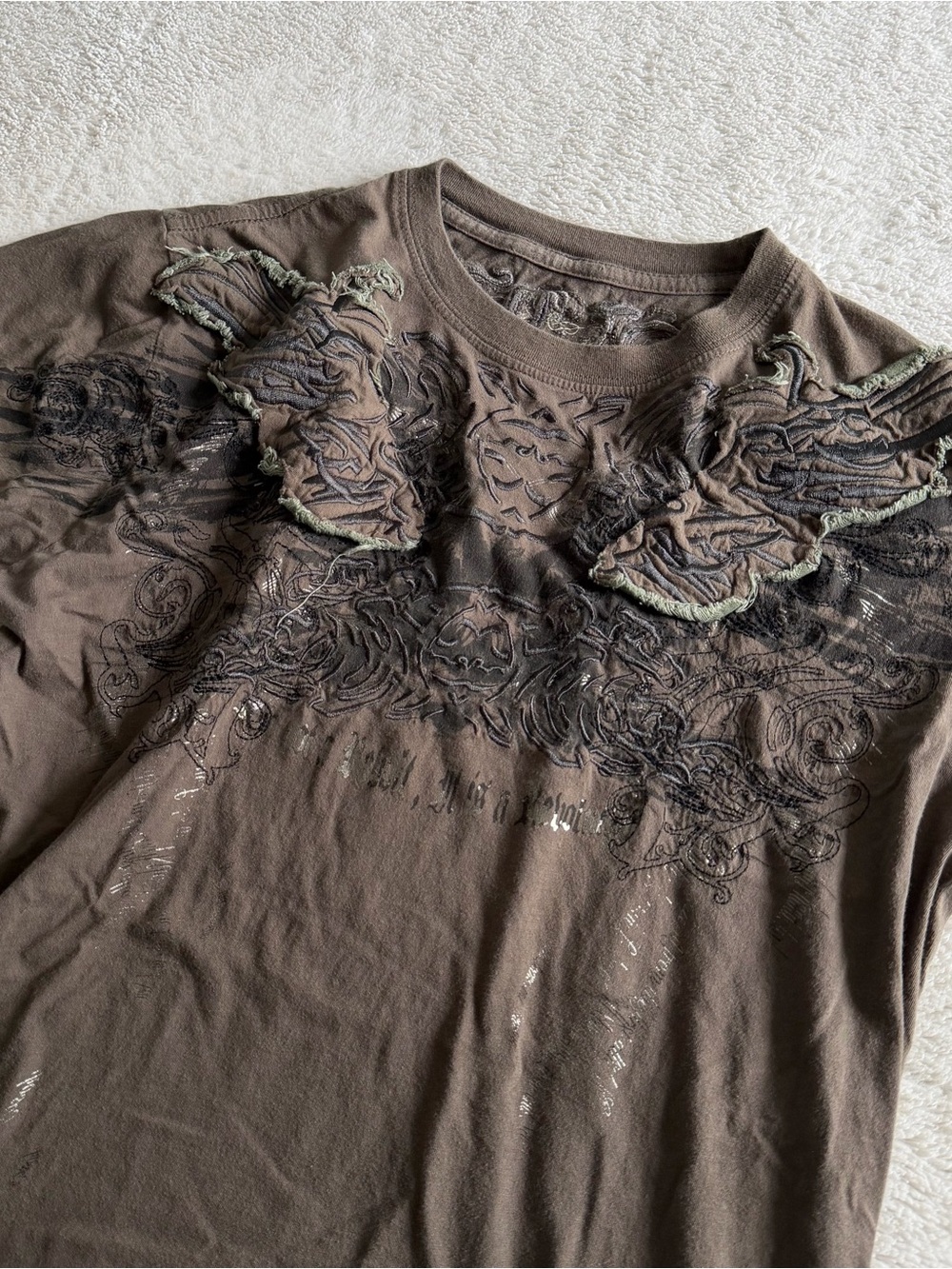 Vintage Monarchy T-Shirt Mens L Made in USA
Brown Distressed Y2K Graphic Print